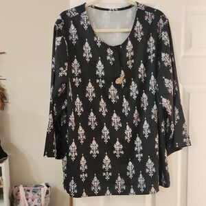Black Printed Long-Sleeve Tunic with White Damask Motif